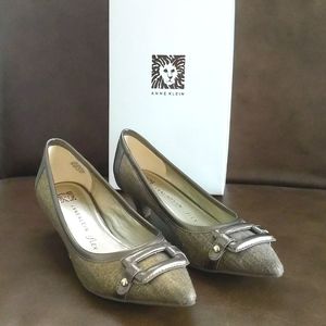 Anne Klein - Melanie gold kitten heels